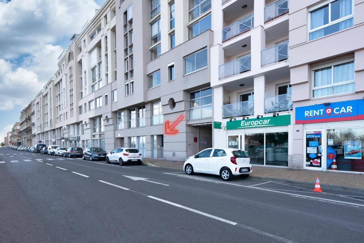 Five To Sete Hotel Bagian luar foto